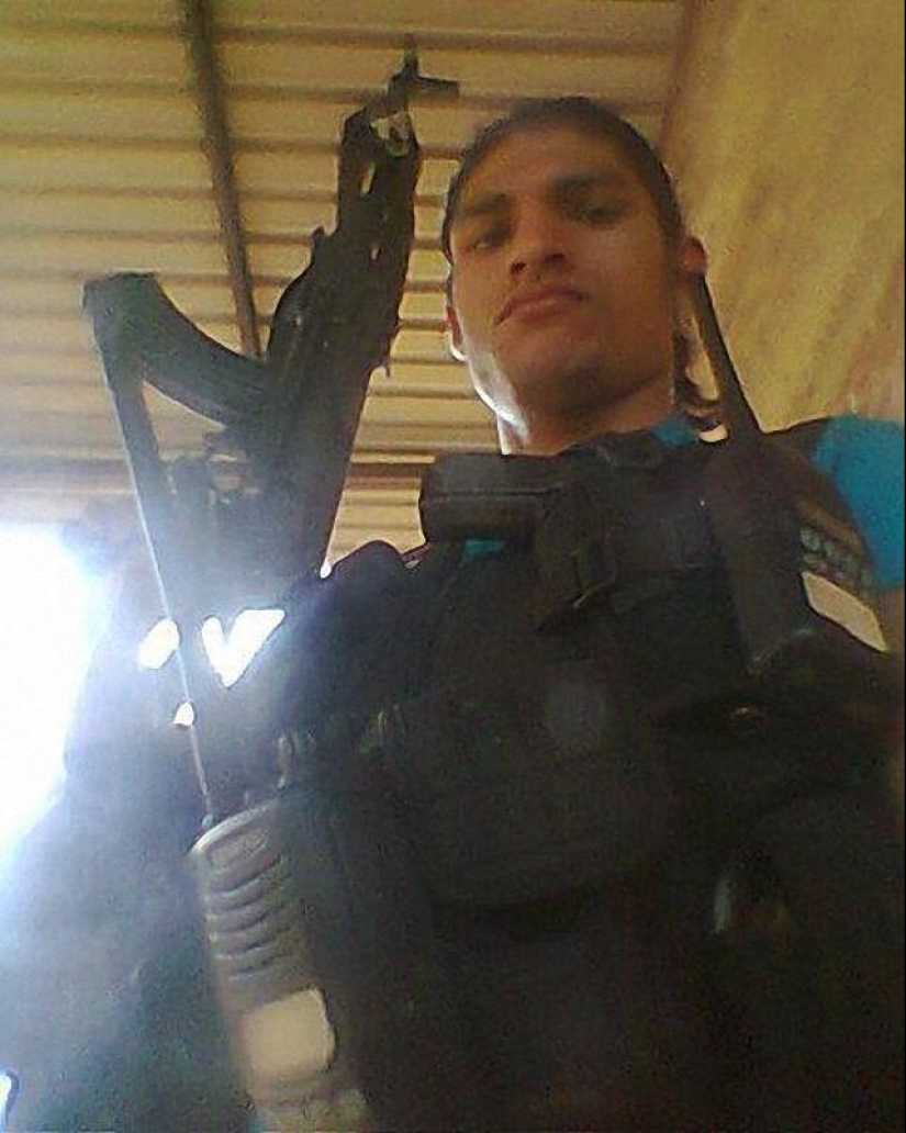 The life of the Mexican drug mafia on Facebook