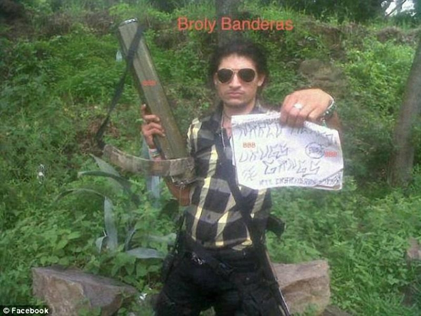 The life of the Mexican drug mafia on Facebook