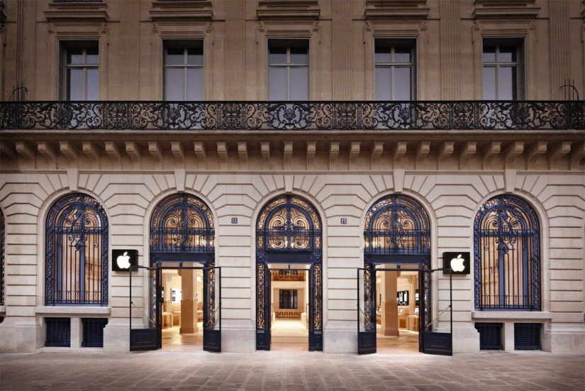 The most beautiful Apple stores in the world The most beautiful Apple stores in the world