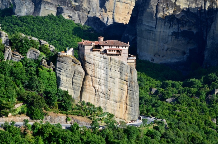The most breathtaking mountain dwellings The most breathtaking mountain dwellings