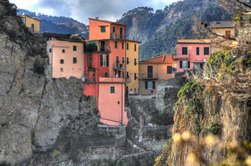 The most breathtaking mountain dwellings The most breathtaking mountain dwellings