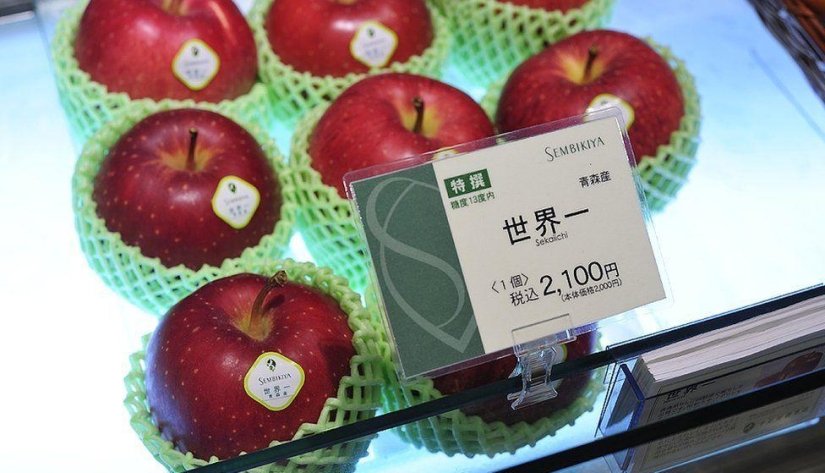 The most expensive fruit parlor in the world The most expensive fruit parlor in the world