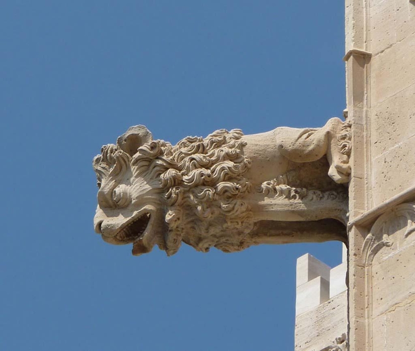 The most outstanding gargoyles in the world