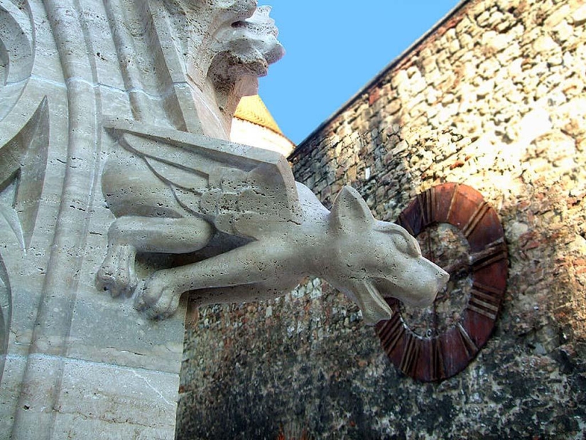 The most outstanding gargoyles in the world