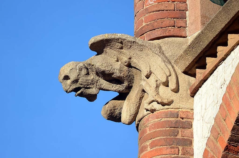 The most outstanding gargoyles in the world