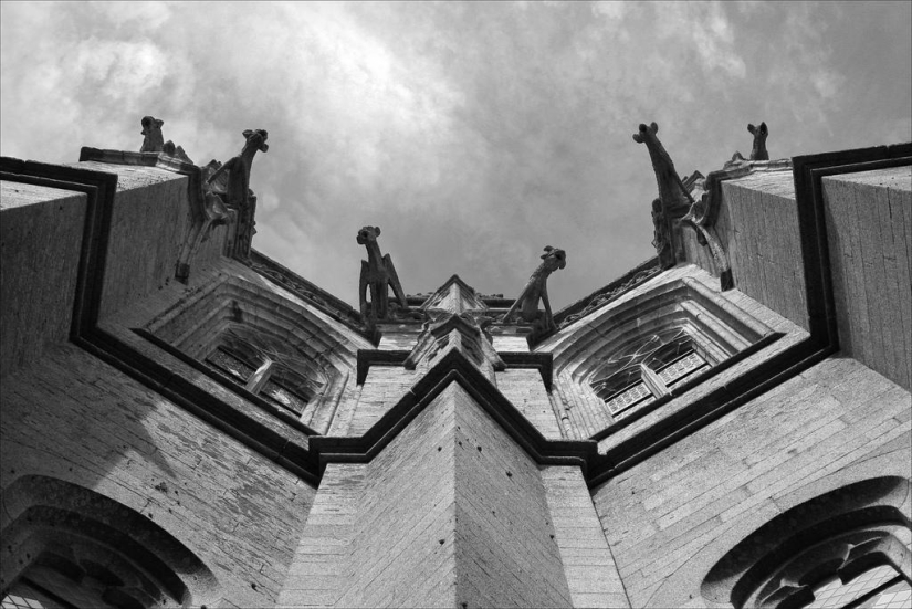 The most outstanding gargoyles in the world