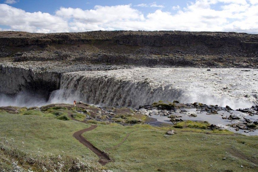 The most powerful waterfall in Europe: Dettifoss The most powerful waterfall in Europe: Dettifoss