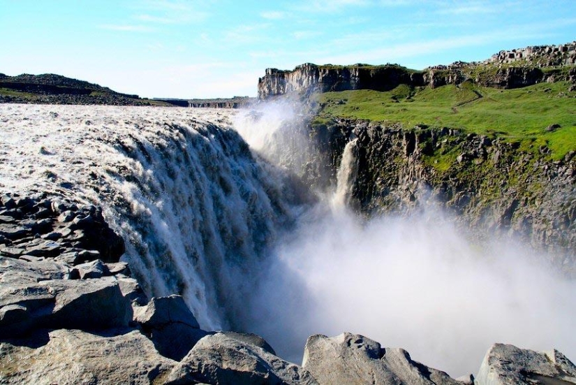 The most powerful waterfall in Europe: Dettifoss The most powerful waterfall in Europe: Dettifoss