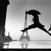 The most romantic umbrellas in Paris