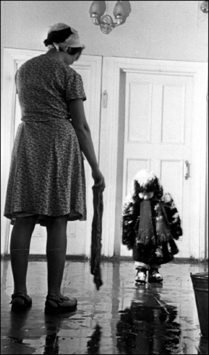 The most vivid memories of a childhood that is no more The most vivid memories of a childhood that is no more