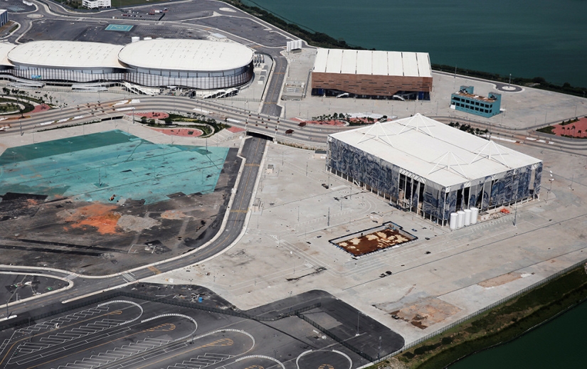 The Olympic Park in Rio has turned into trash