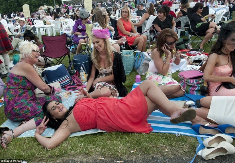 The other side of Ascot racing