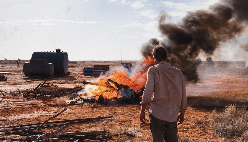 The Rover: 7 datos interesantes sobre la misteriosa distopía con Robert Pattinson y Guy Pearce The Rover: 7 datos interesantes sobre la misteriosa distopía con Robert Pattinson y Guy Pearce