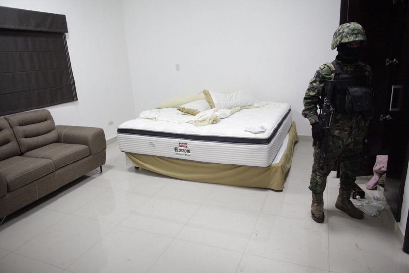 The secret tunnels of the scandalous Mexican drug lord The secret tunnels of the scandalous Mexican drug lord