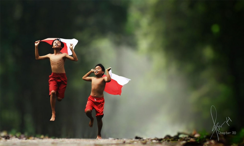 The simple life of an Indonesian village photographed by Herman Damar