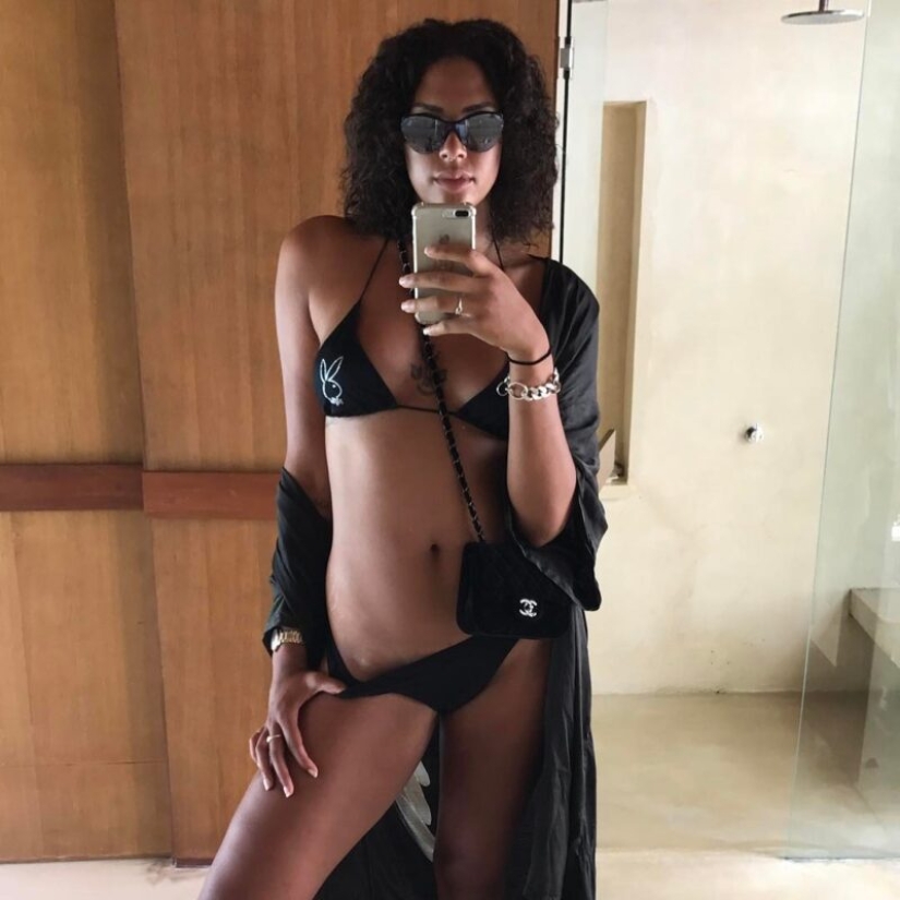 The six-foot basketball player Elizabeth Kambic shared candid snapshots The six-foot basketball player Elizabeth Kambic shared candid snapshots