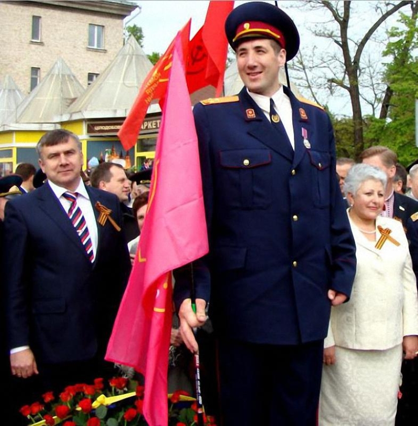 The tallest man alive in our time on earth has died The tallest man alive in our time on earth has died