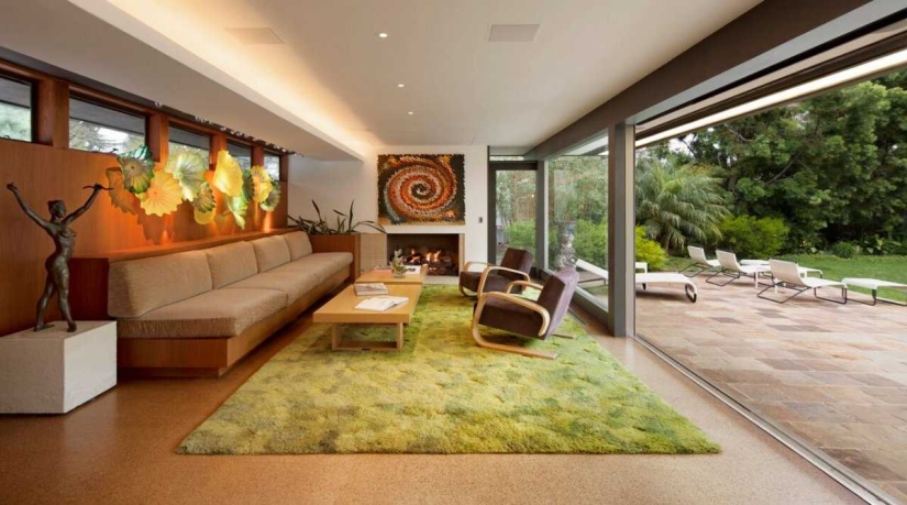 The ultra-modern estate of one of the creators of The Simpsons, which can be bought for $ 18 million The ultra-modern estate of one of the creators of The Simpsons, which can be bought for $ 18 million