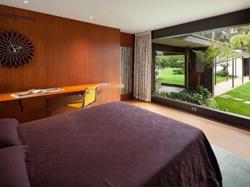 The ultra-modern estate of one of the creators of The Simpsons, which can be bought for $ 18 million The ultra-modern estate of one of the creators of The Simpsons, which can be bought for $ 18 million