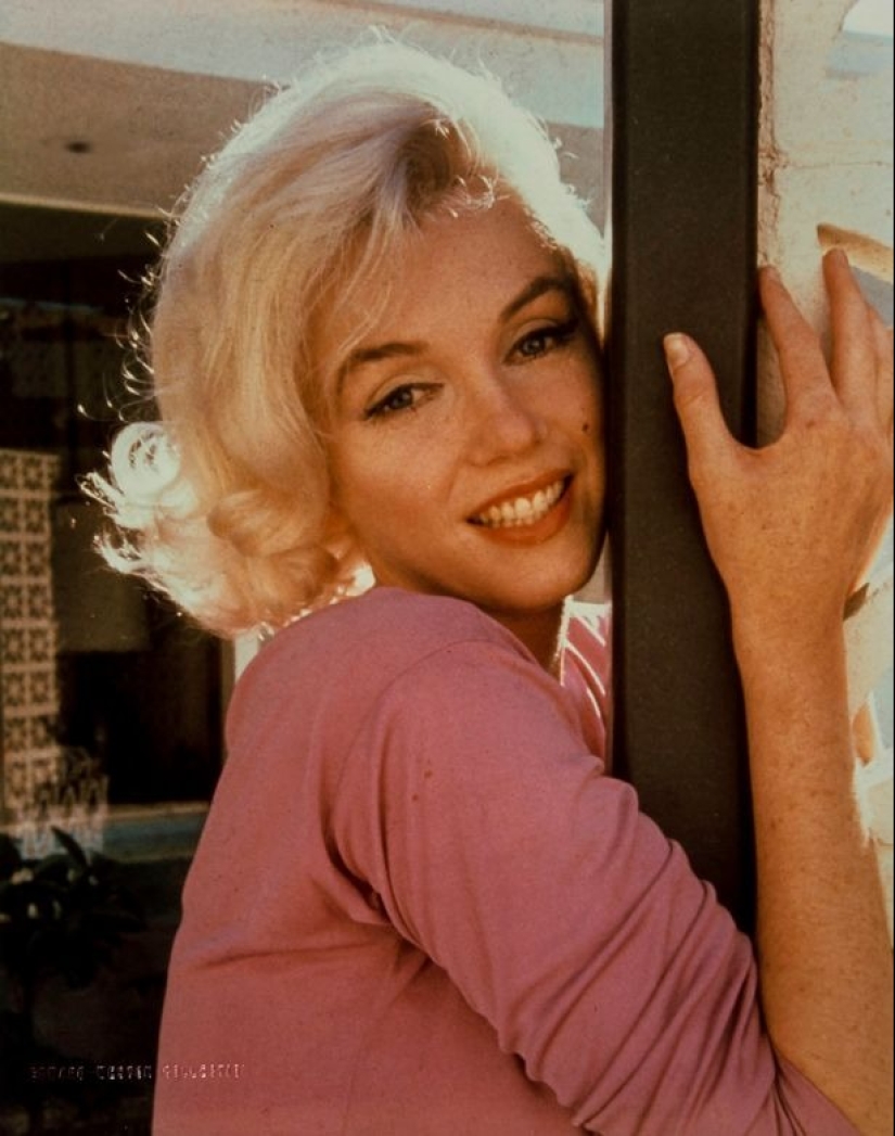 The Undertaker's notes: grim details about the state of Marilyn Monroe's body after her death The Undertaker's notes: grim details about the state of Marilyn Monroe's body after her death