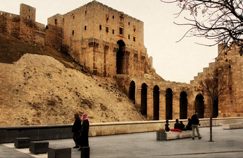 The world is losing Aleppo