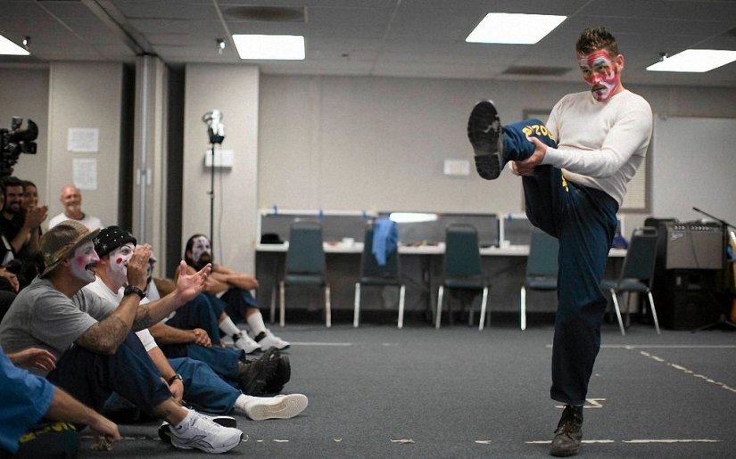 Theater workshop in prison