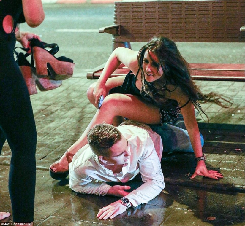 Their morals: how "prim" the British thumped on New Year's Eve