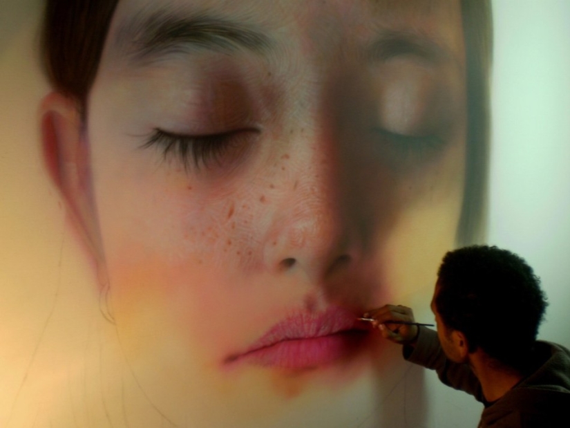 These 15 Artists Will Make You Doubt What Your Eyes See