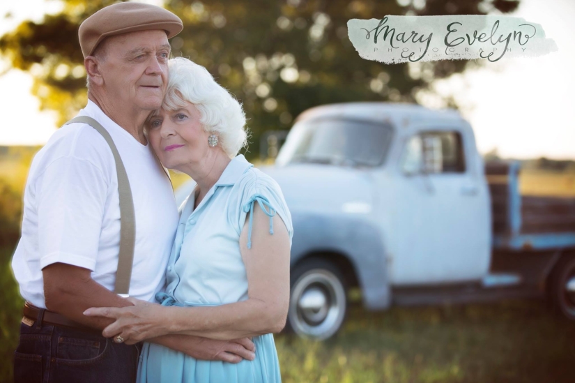 These lovers, who have been together for 57 years, have their own "Memory Diary"