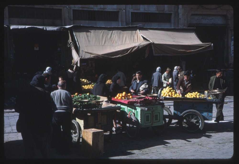 These old photos show what the Syrian capital looked like half a century ago