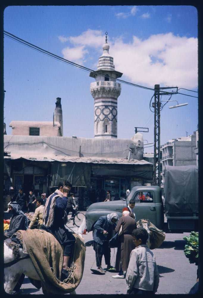These old photos show what the Syrian capital looked like half a century ago