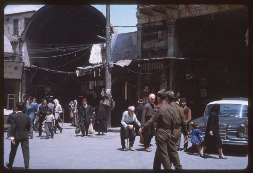 These old photos show what the Syrian capital looked like half a century ago