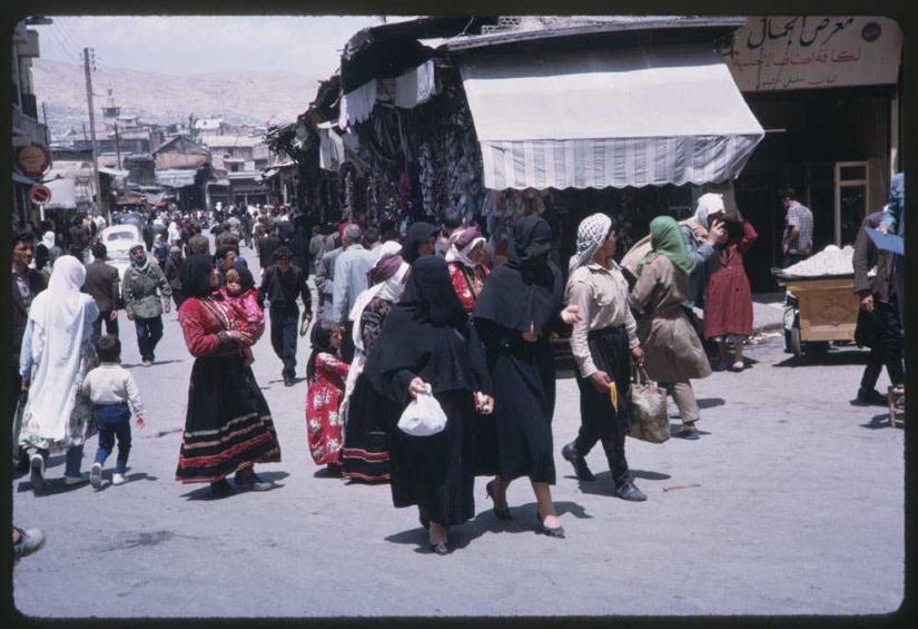 These old photos show what the Syrian capital looked like half a century ago
