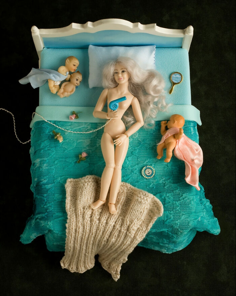 This Artist Is Reinterpreting Past Tales Where Women Reclaim Their Power Through These 12 Staged Miniatures This Artist Is Reinterpreting Past Tales Where Women Reclaim Their Power Through These 12 Staged Miniatures