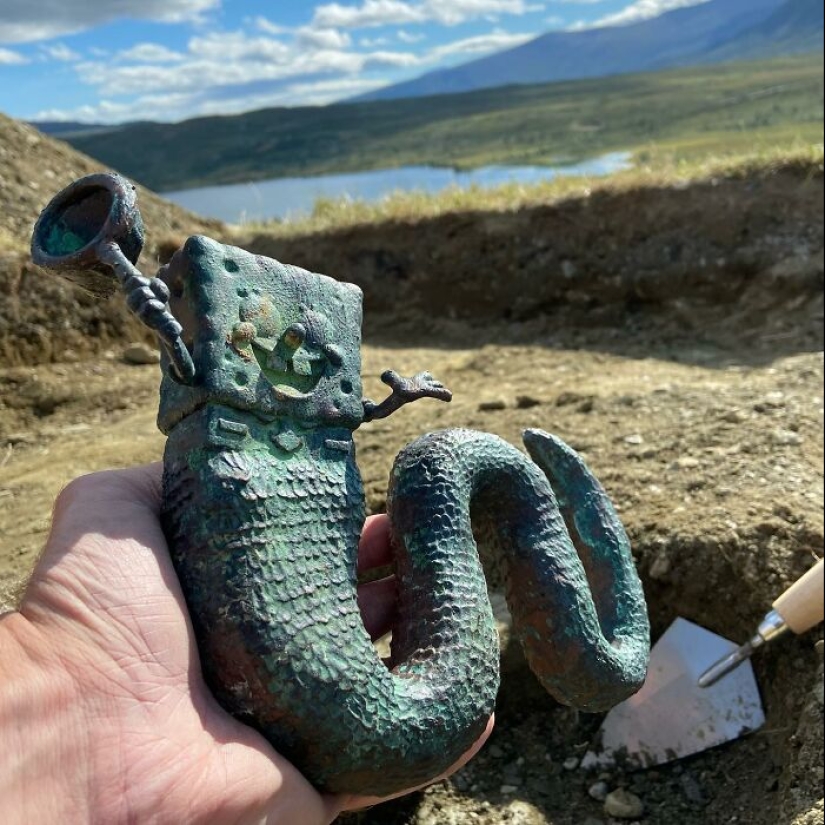 This Artist Uses Recognizable Pop Characters To Create Fake Ancient Artifacts