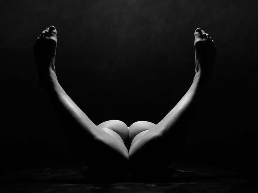 This is a real revolution in erotic photography!