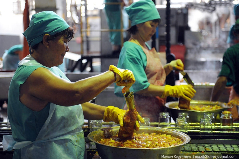 This is how canned goods are made.