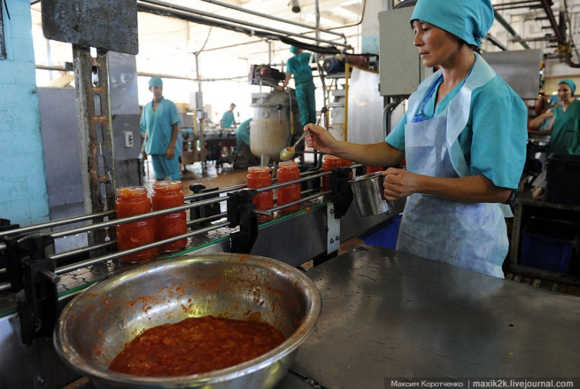 This is how canned goods are made.