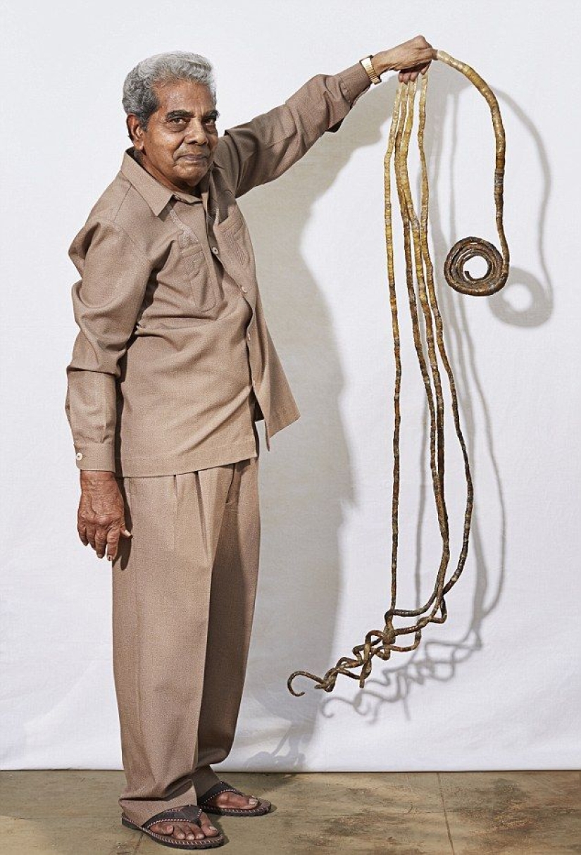 This man hasn't cut his nails in 62 years and just broke a world record This man hasn't cut his nails in 62 years and just broke a world record