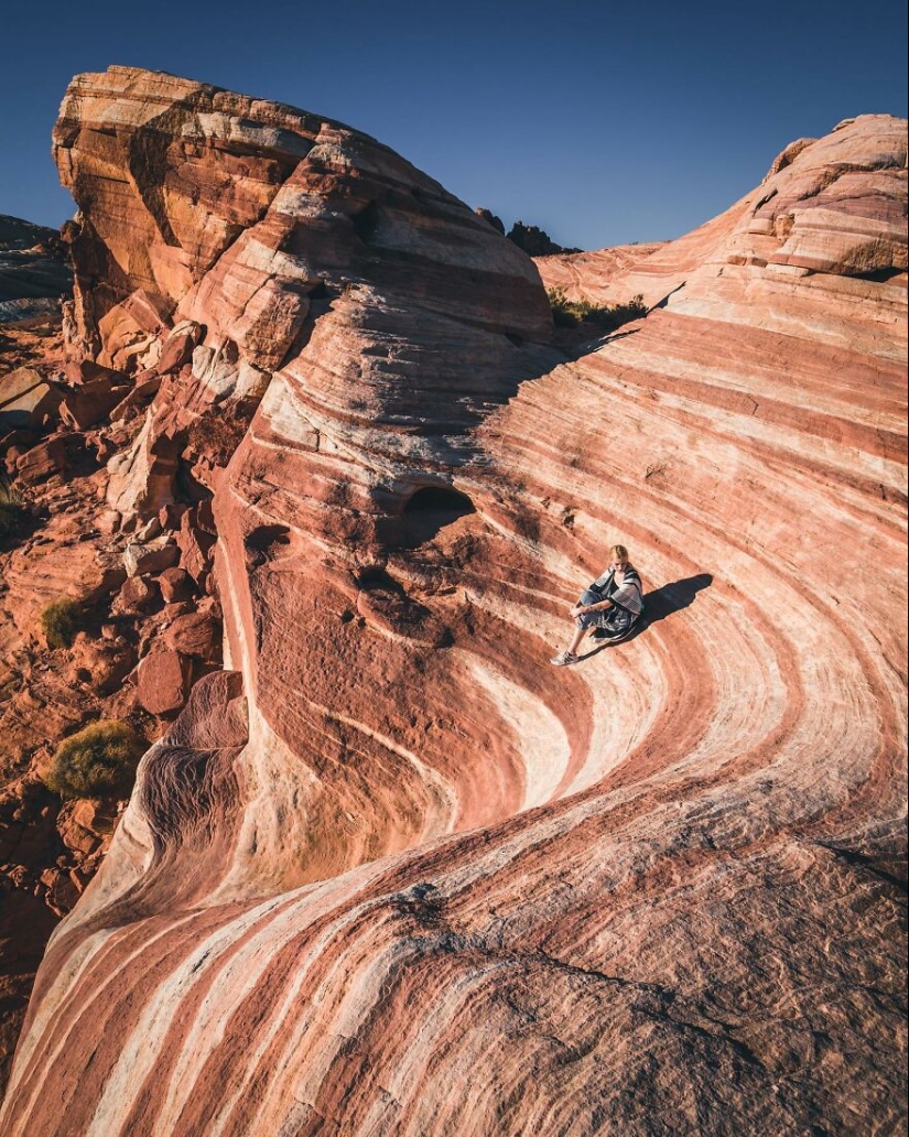 This Photographer Takes Breathtaking Pictures While Exploring The World (Part1) This Photographer Takes Breathtaking Pictures While Exploring The World (Part1)