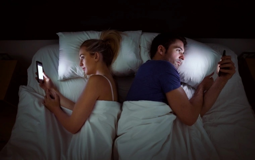 This Proven 5-Step Method Helps You Fall Asleep Fast and Wake Up Rested, According to a Psychology PhD