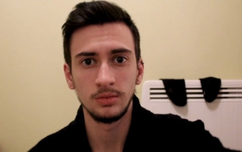 This transgender guy took a selfie every day for three years to show how his face was changing