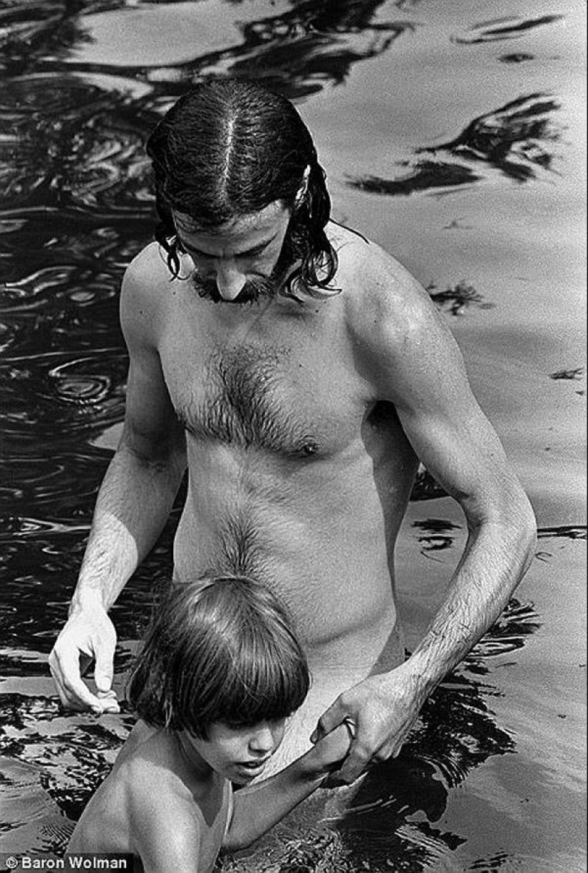 To the 45th anniversary of the legendary festival: still unseen photos of Woodstock