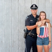 Tocar a extraños: Los extraños se abrazan