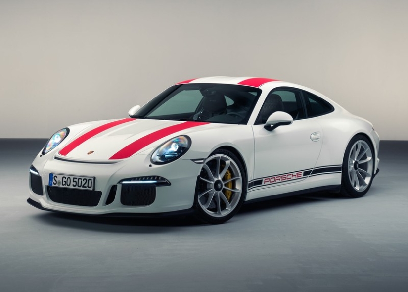 Top 10 Geneva Motor Show Cars You Can Buy This Year Top 10 Geneva Motor Show Cars You Can Buy This Year