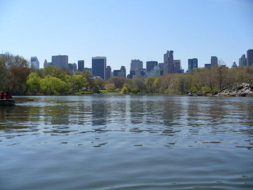 Top 25 popular tourist destinations in 2014