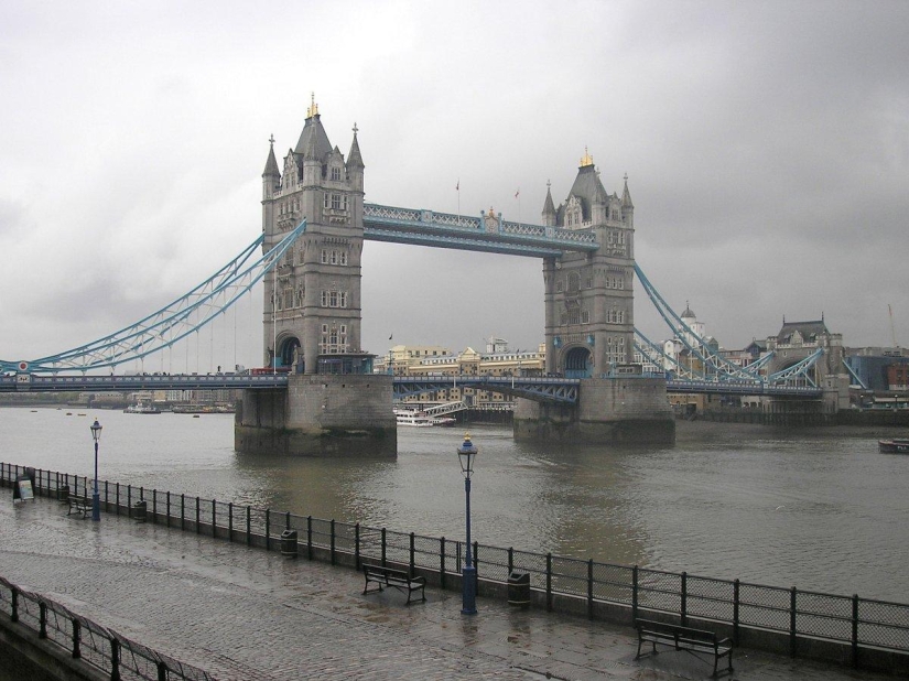 Top 25 popular tourist destinations in 2014