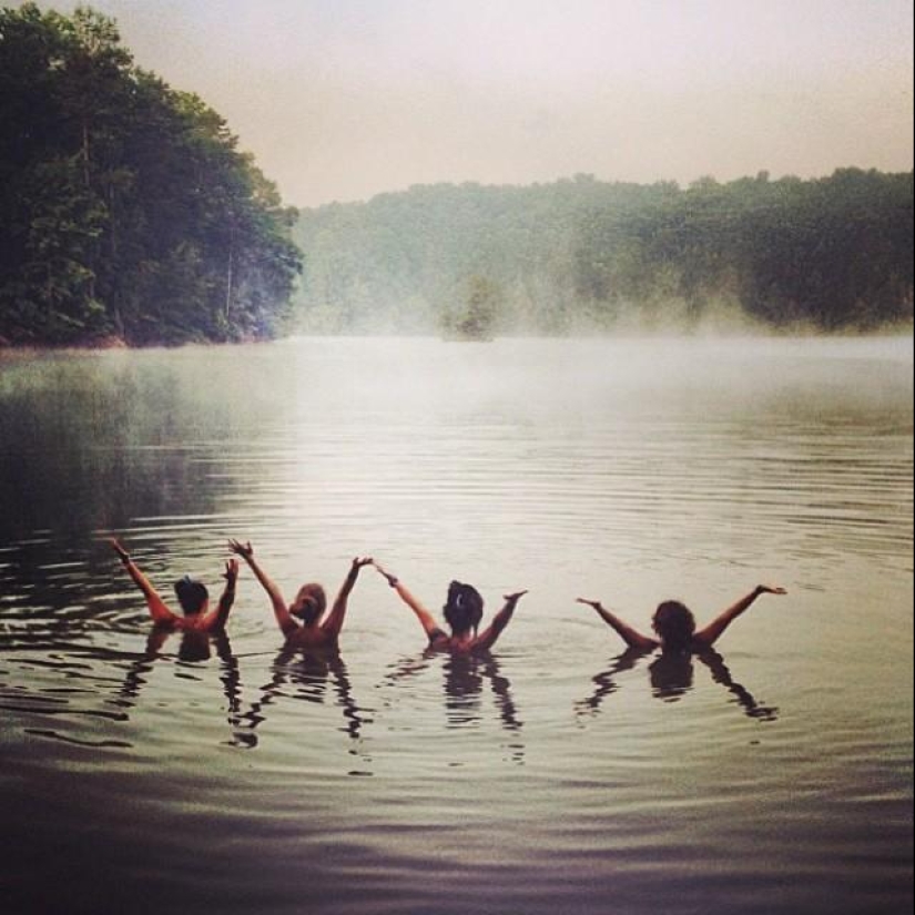Topless es la nueva tendencia para las fotos de vacaciones