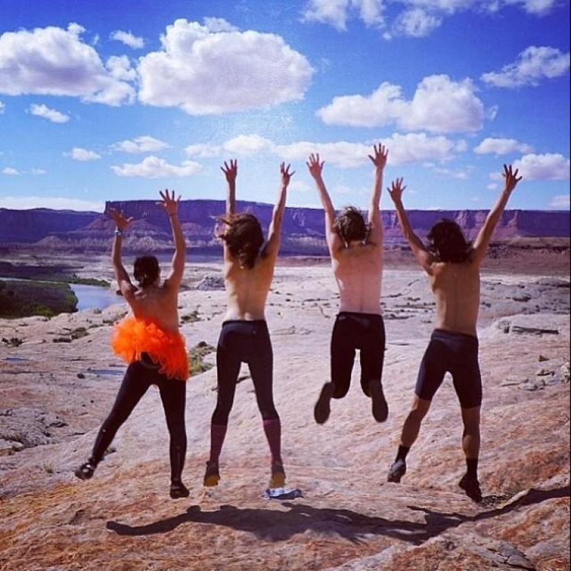 Topless es la nueva tendencia para las fotos de vacaciones