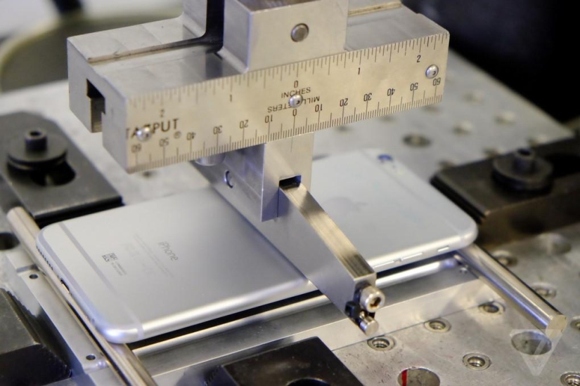 Torture chamber for iPhone 6